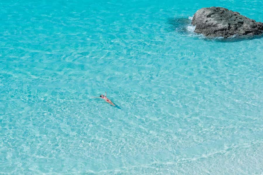 Whitsundays: 2-Day, 2-Night Maxi Yacht Sailing Adventure - Onboard Meals and the Crew Energy That Makes the Trip Work