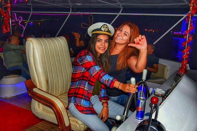 Yacht Cruise with Dinner & Oriental Show - Key Highlights You’ll Care About