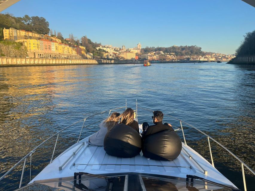 Yacht Douro Tour - Duration and flow: a 2-hour highlights route that still feels personal