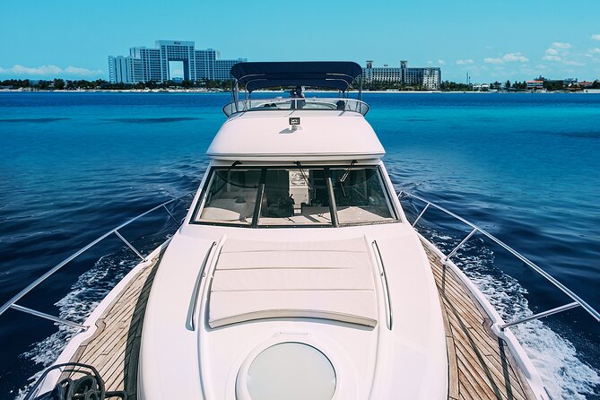 Yacht Meridian 40FT Best Private Rental in Cancun - Value Math: When $265.83 Per Group Works Best